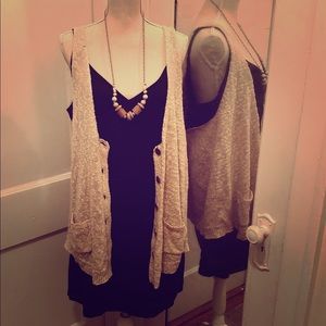Vintage Size 18/20 Cream Long Knit Vest